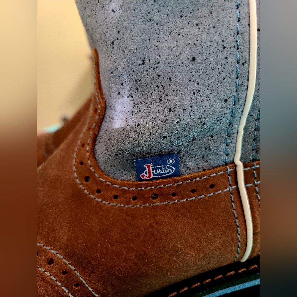 Justin Boots - Picture 5 of 13
